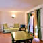 Residence with private beach in Marinella