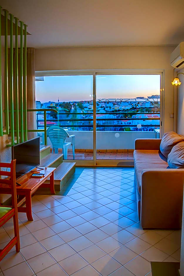 Ourabay Hotel Apartamento - Art & Holidays