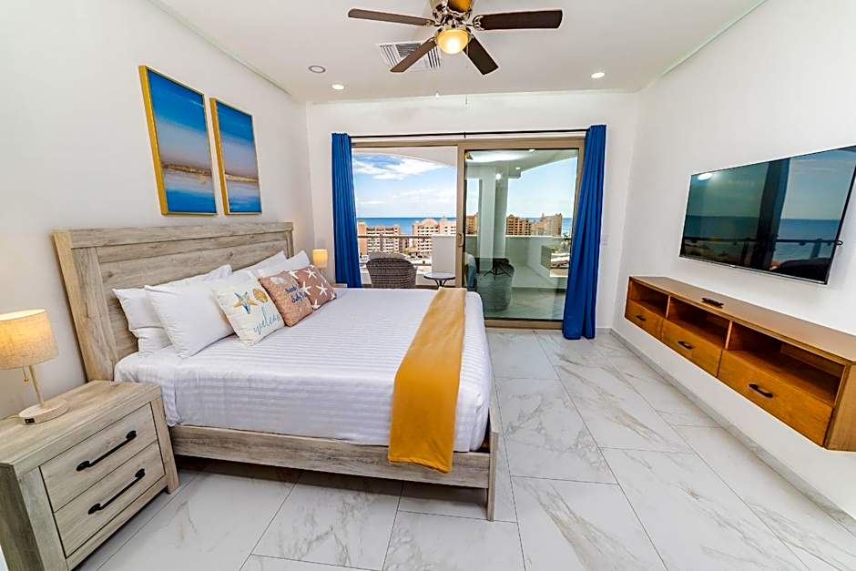Casa Blanca Golf Villas