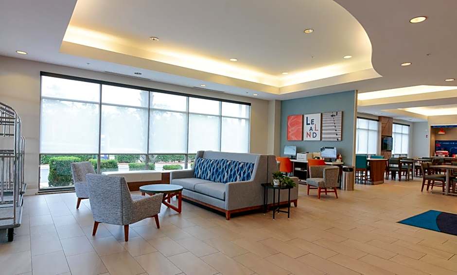 Holiday Inn Express Leland - Wilmington Area By IHG