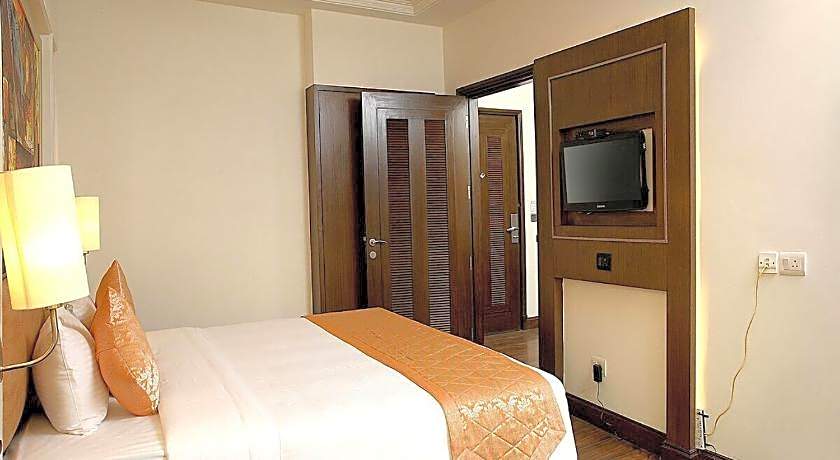 Inde Hotel Signature Tower