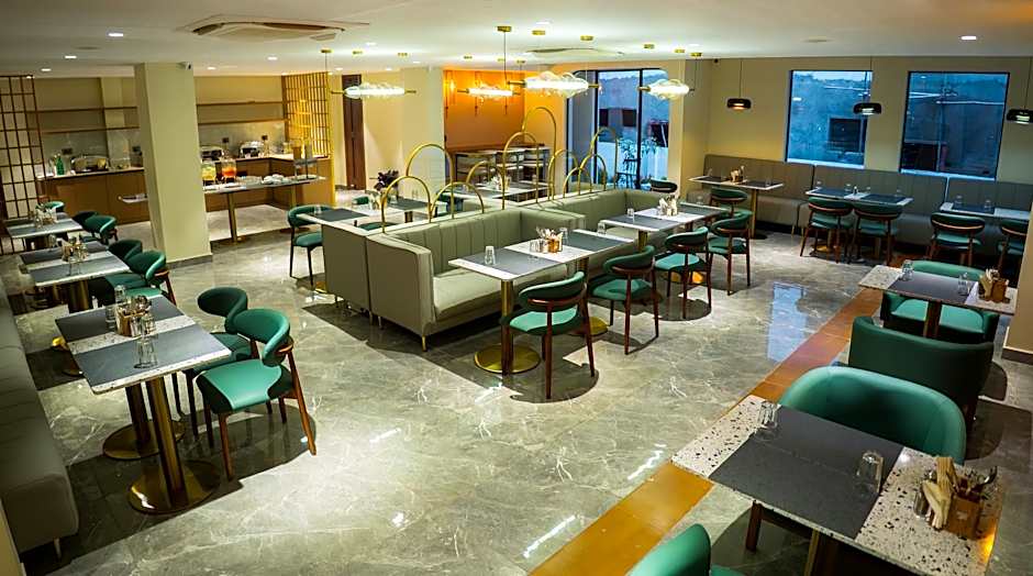 Trunk and Trolley Gachibowli