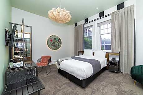 Premier King Room