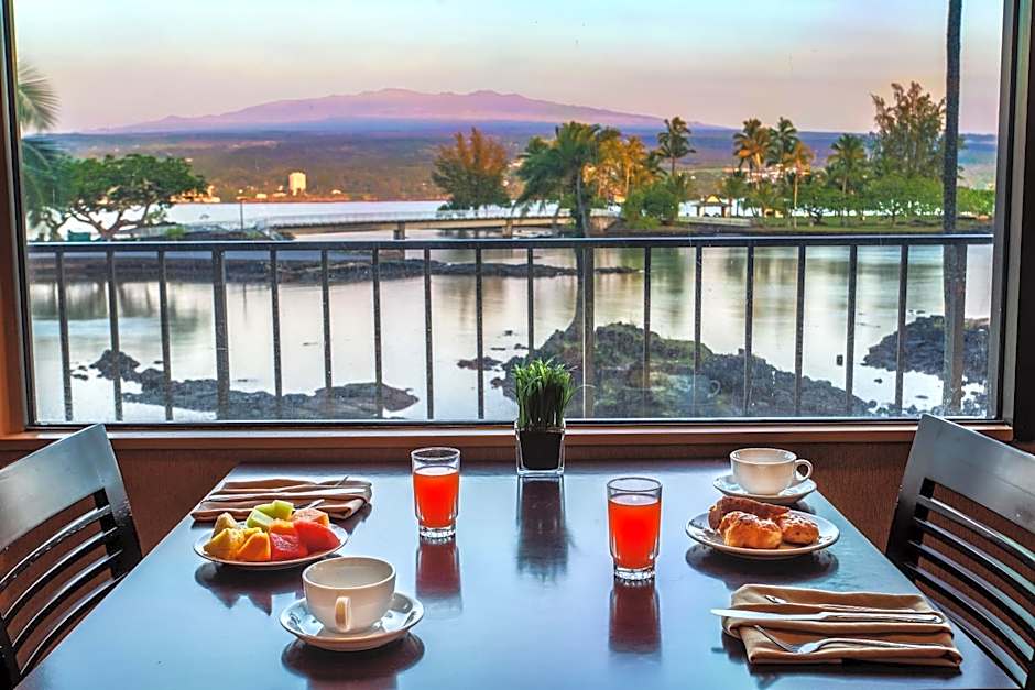 Hilo Hawaiian Hotel, Trademark Collection by Wyndham