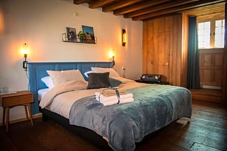 Deluxe Double Room with Castle View