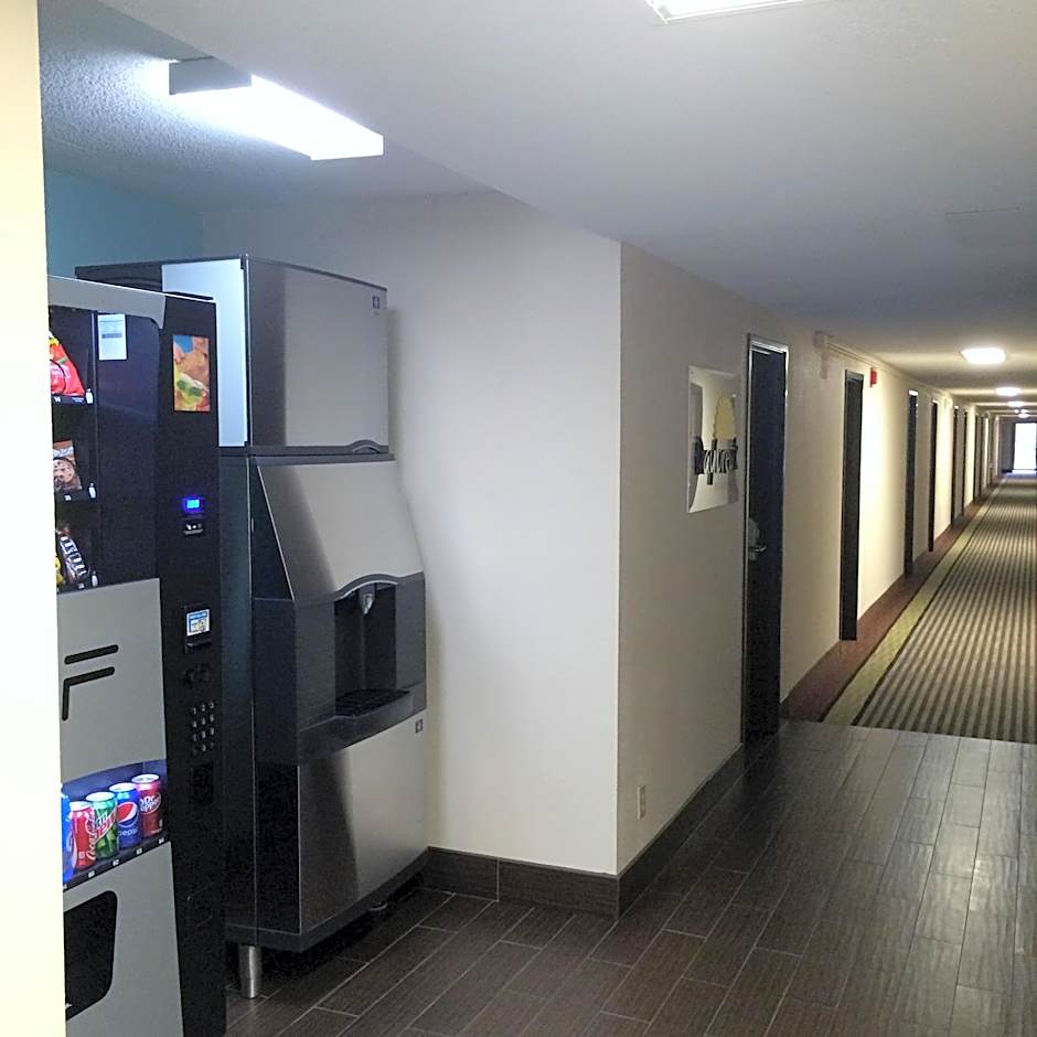 Days Inn by Wyndham Charleston