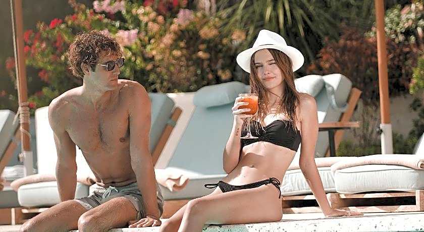Perios Beach House - Adults Only