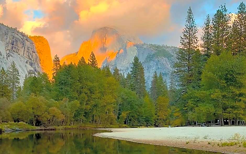 Yosemite Mountain Retreat
