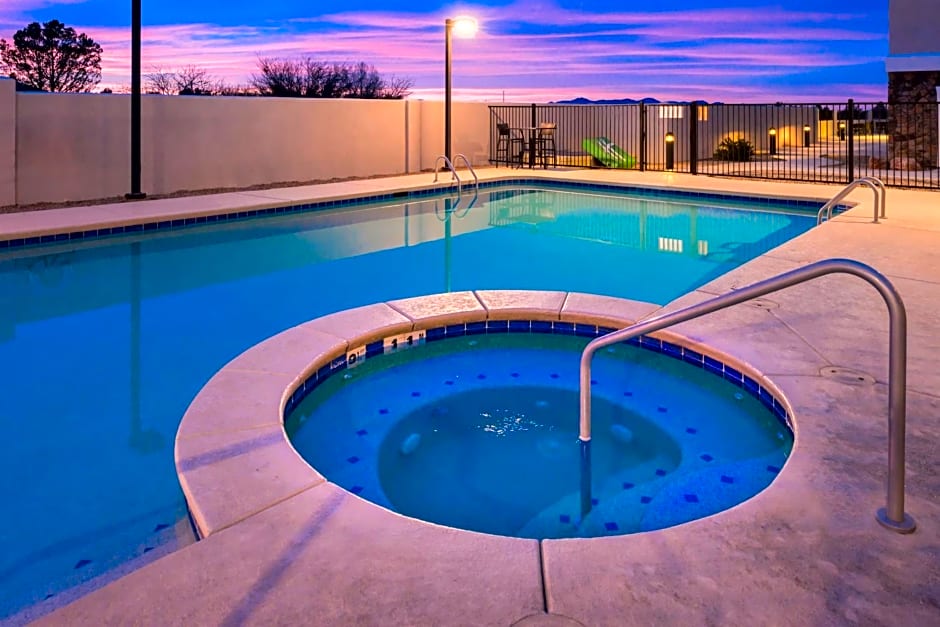 Holiday Inn Express Sierra Vista