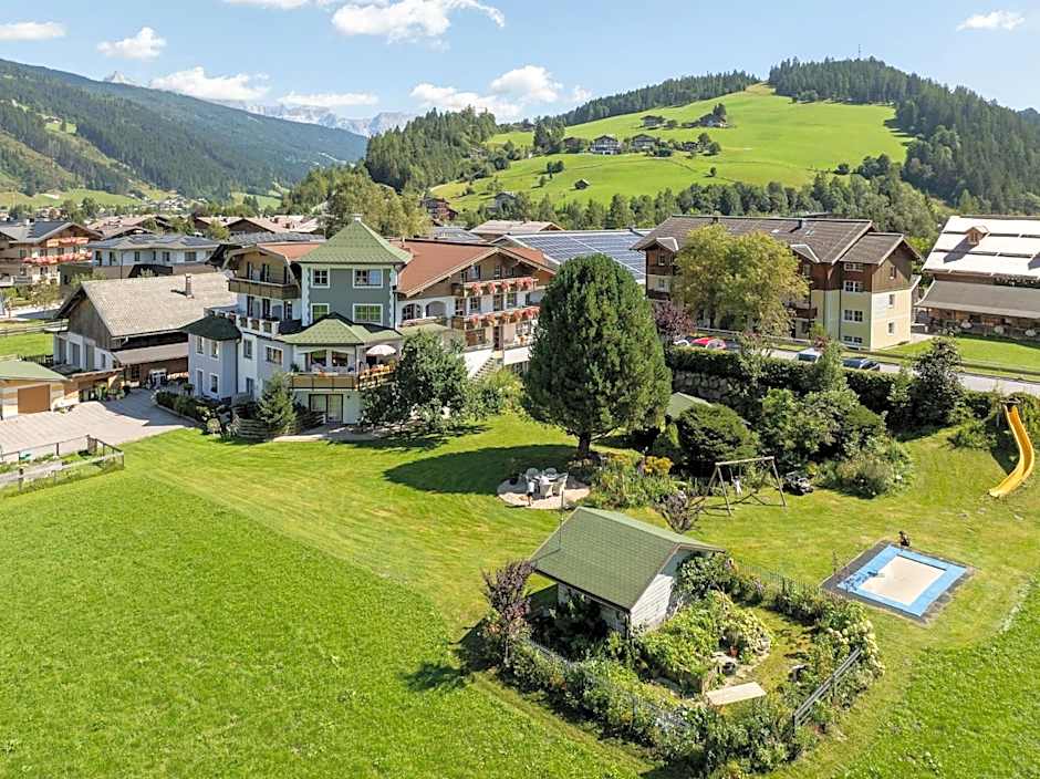 Hubengut Bed and Breakfast