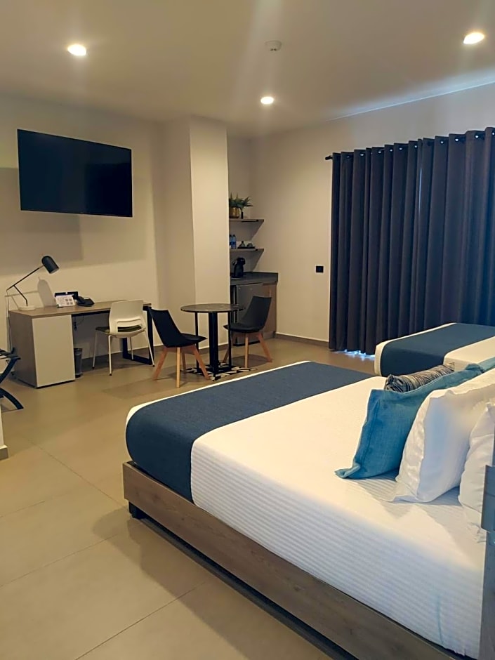 TH HOTEL & VIVIENDA