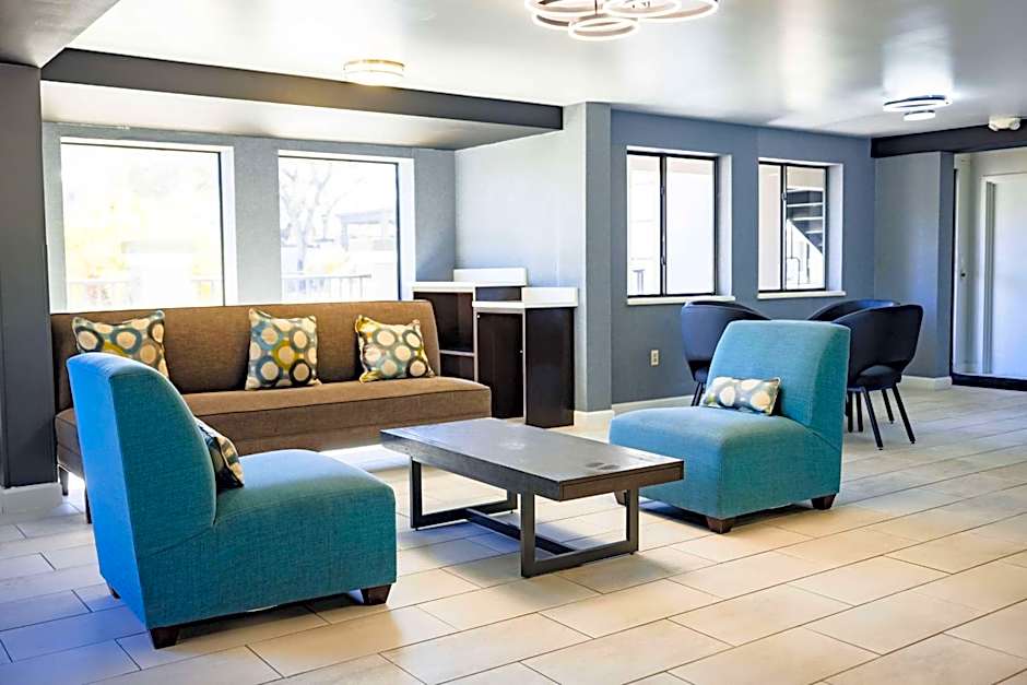 La Quinta Inn & Suites by Wyndham Tampa-Near Busch Gardens