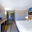 Days Inn & Suites by Wyndham Fayetteville NW Ft Bragg