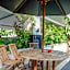 Urbanview Hotel Syariah Casa Azmya Yogyakarta by RedDoorz