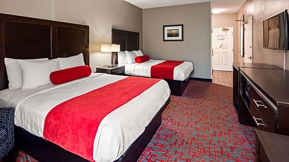 Best Western Airport Inn & Suites