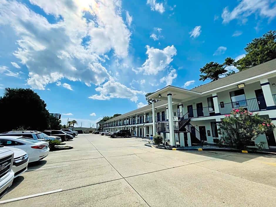 MAGNOLIA INN of BILOXI,OCEAN SPRINGS,PASCAGOULA & GAUTIER
