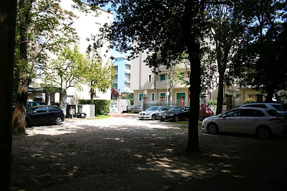 Hotel Milano Helvetia - in centro con piscina