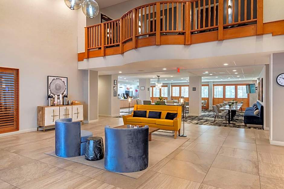 Best Western Plus Dalton Inn
