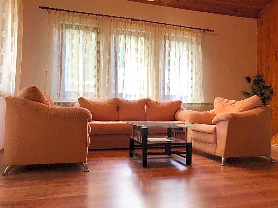Photo 1 of 15 of Maisonette