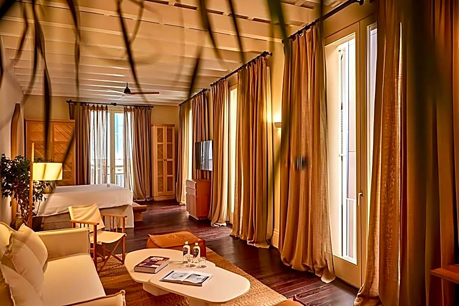 Puro Hotel Oasis Urbano