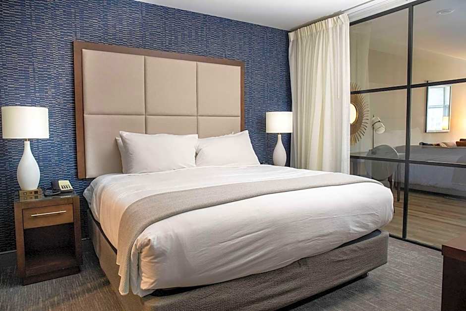 Haywood Park Hotel, an Ascend Collection Hotel