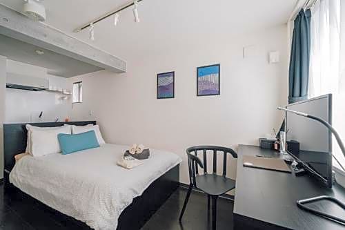 5963 Hotel