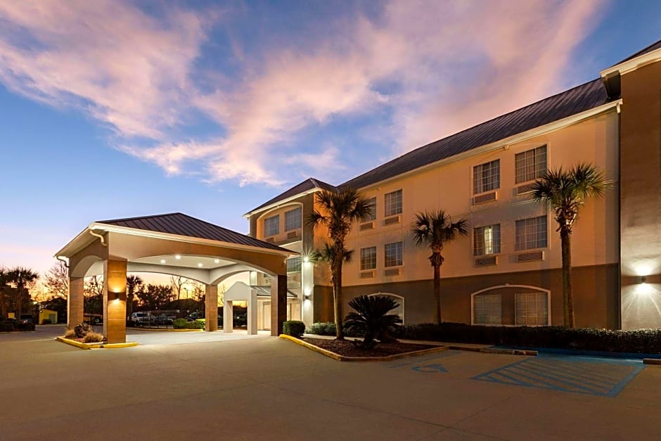 La Quinta Inn & Suites by Wyndham Houma