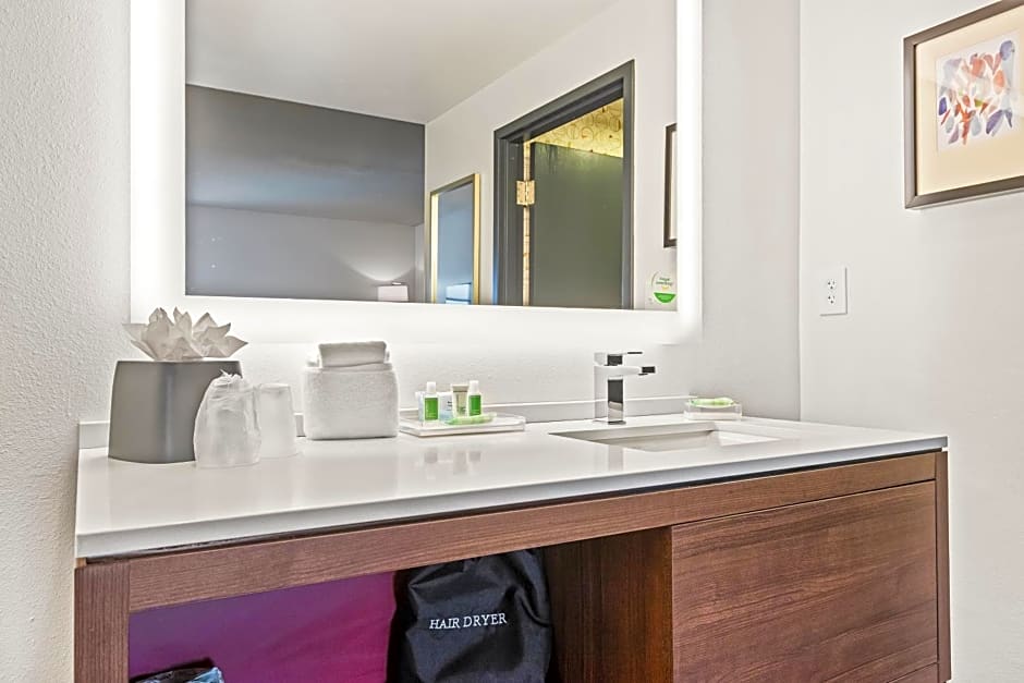 Holiday Inn St. Petersburg West By IHG