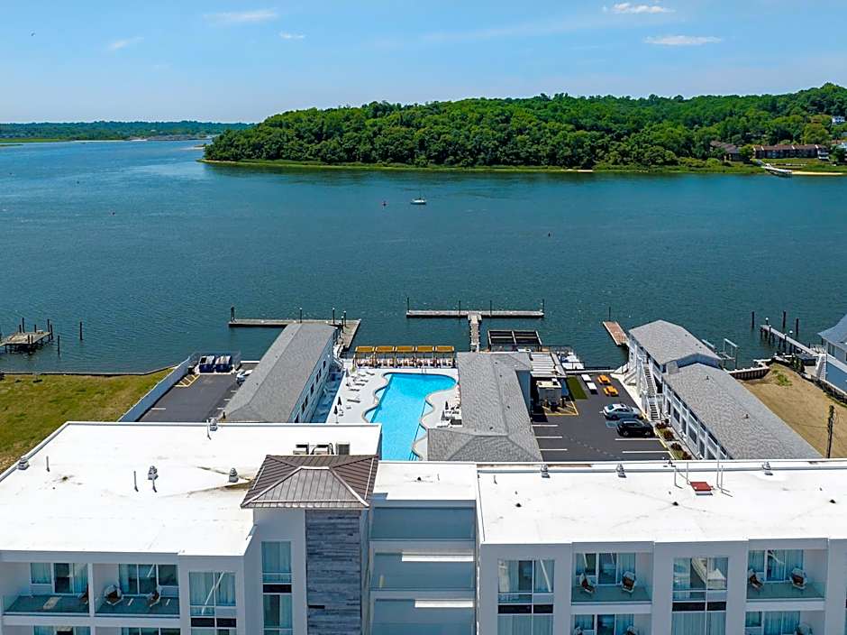 BeachWalk at Sea Bright