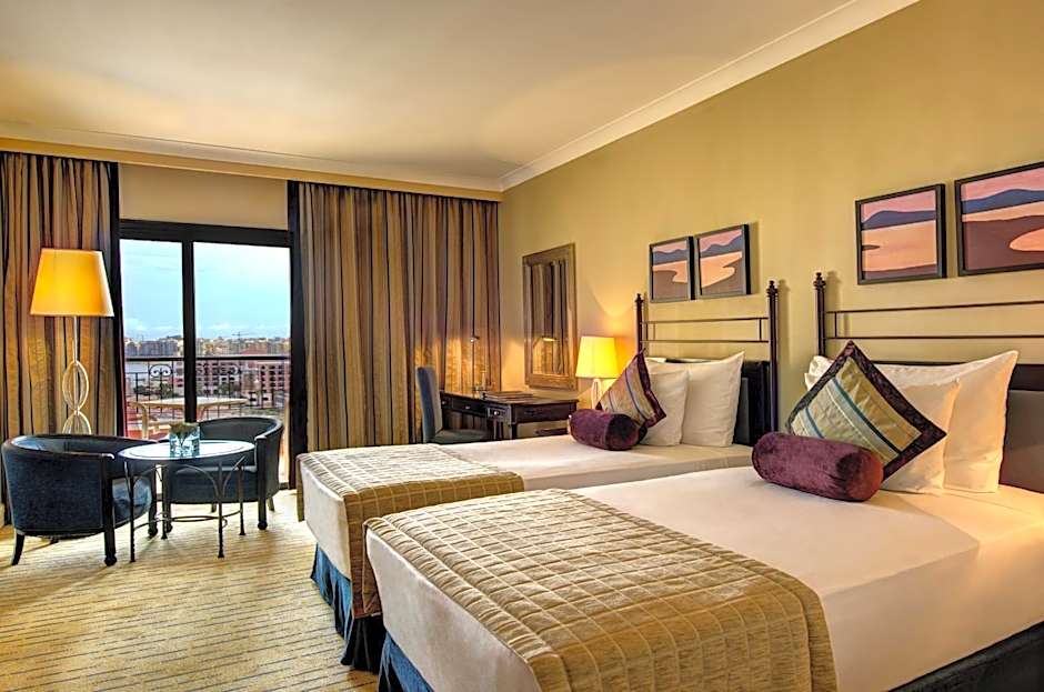 Photo 1 of 5 of Deluxe 1 Queen Bed Suite, Sea View