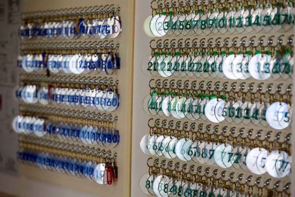 Eliopoli Beach Hostel & Restaurant