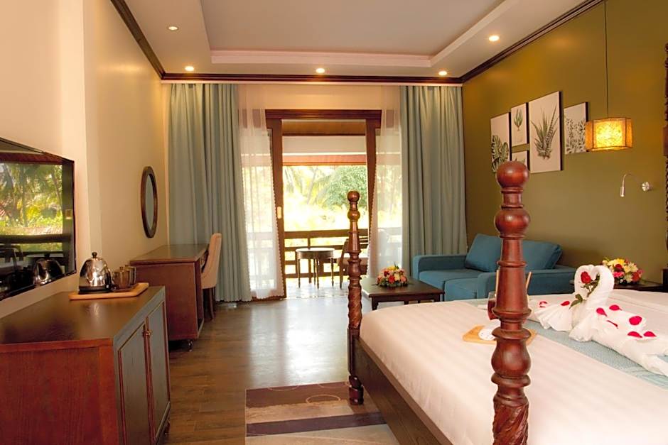 Sunrise Garden House