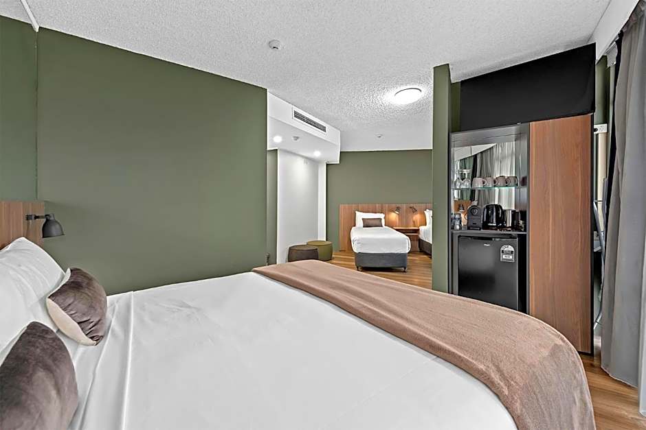 Madison Tower Mill Hotel