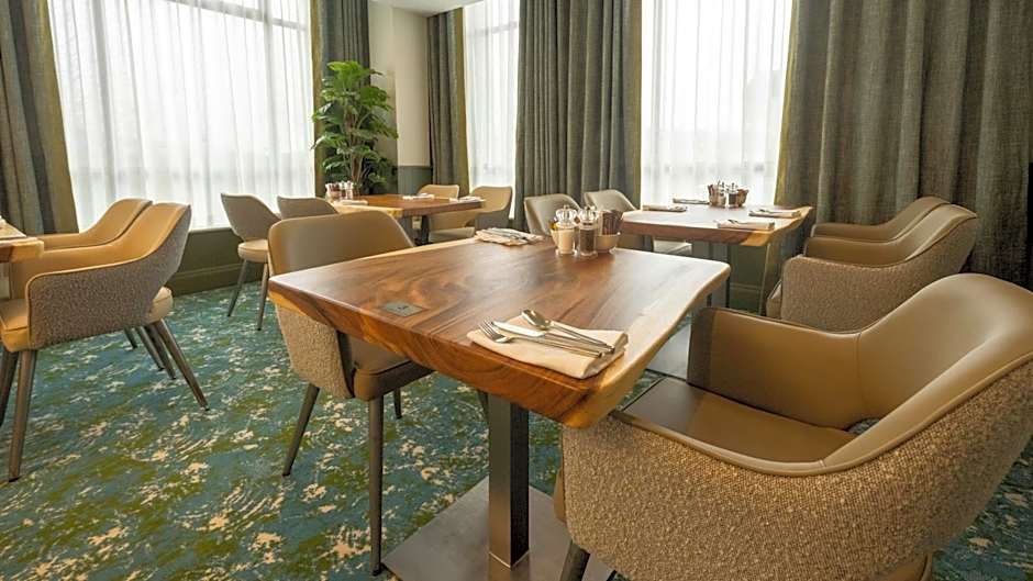 The Kenmare Bay Hotel & Luxury Lodges Resort