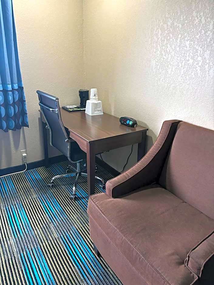 Super 8 by Wyndham Escanaba