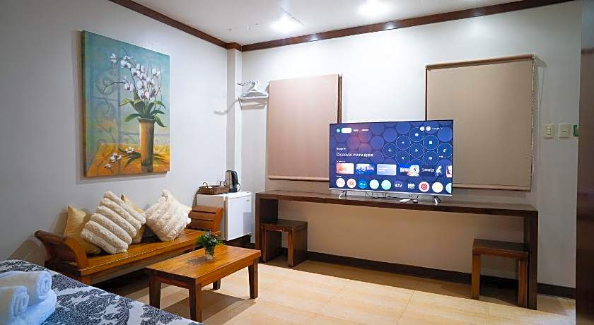 Madonna Hometel and Suites