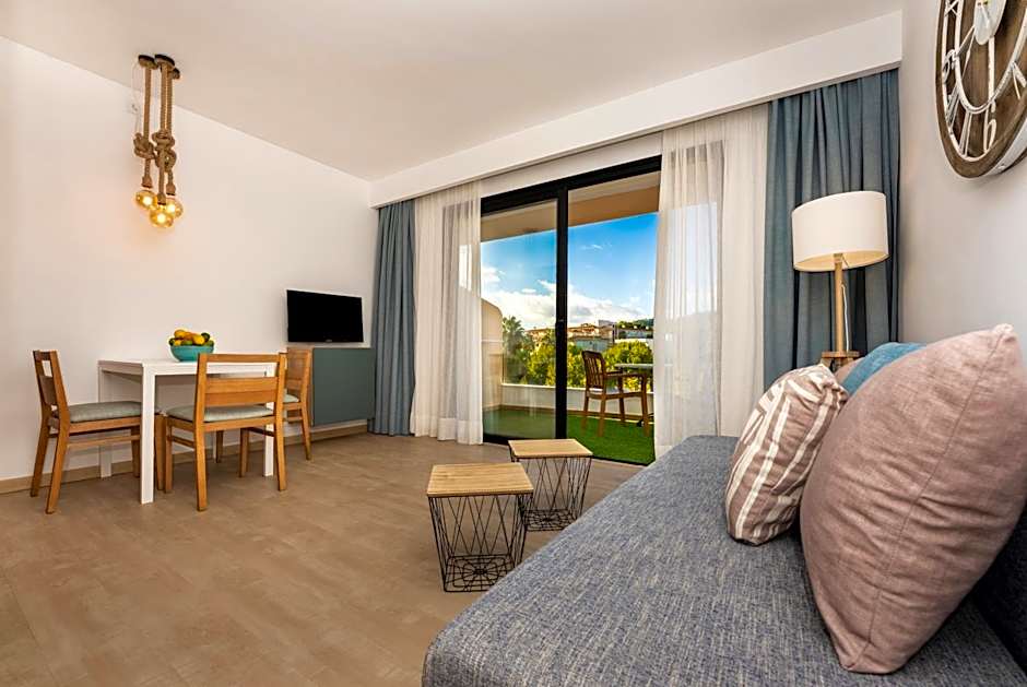 Apartamentos S'Olivera