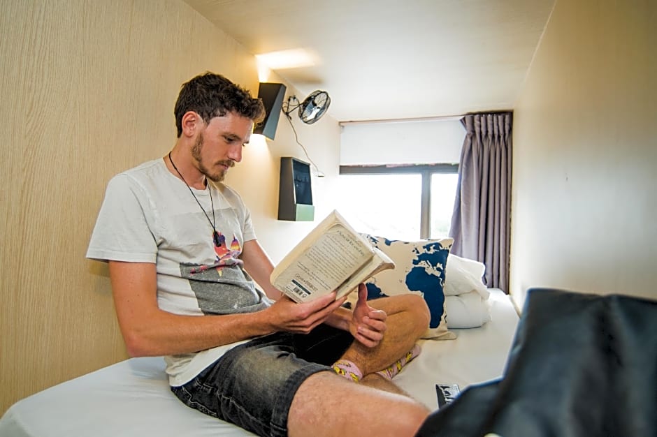 Traveller Bunker Hostel