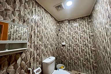 MC's L Transient House