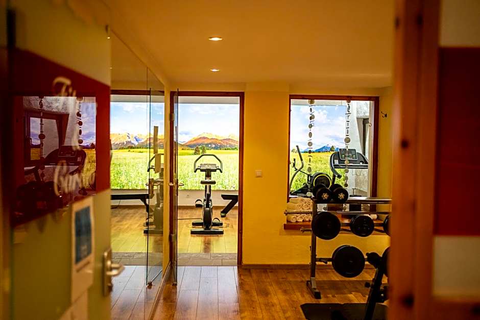 Parkhotel Wallgau 4 Sterne Superior Alpenjuwel mit Spa Genuss, Golf & Wellness in der Karwendel-Region Tradition trifft Eleganz im stilvollen Rückzugsort