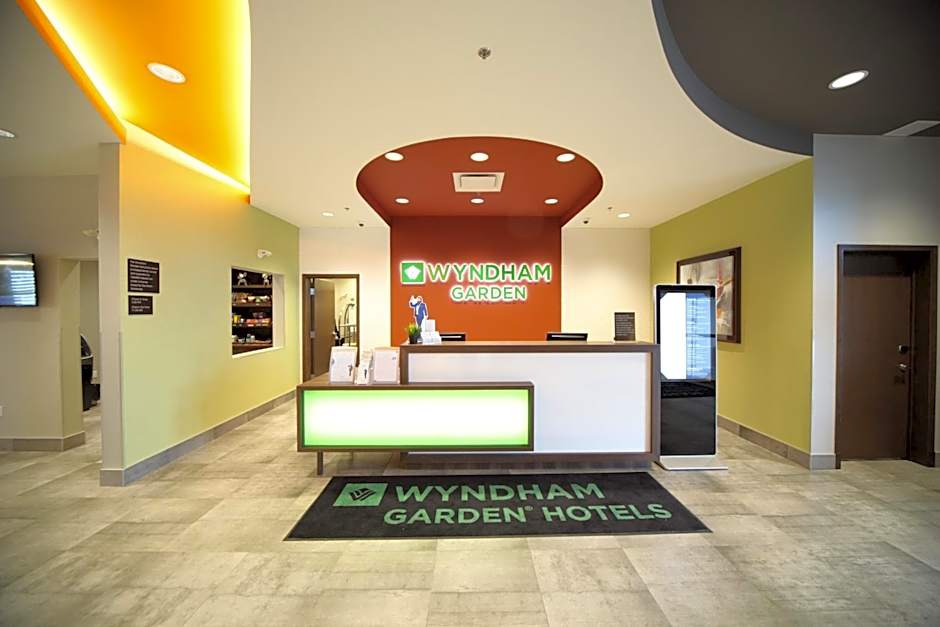 Wyndham Garden Edmonton Airport
