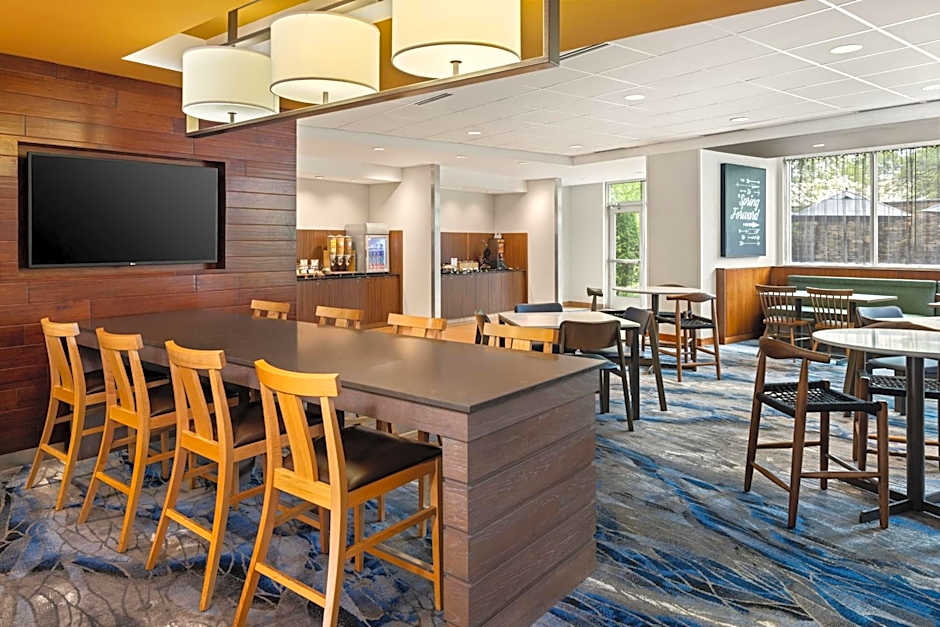 Fairfield Inn & Suites by Marriott Waterloo Cedar Falls