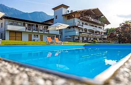 Hotel Huberhof