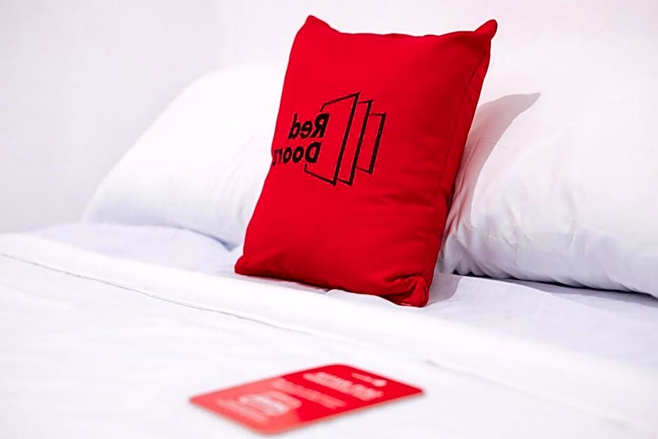 KoolKost at Poppies Lane Street - Minimum stay 30 nights