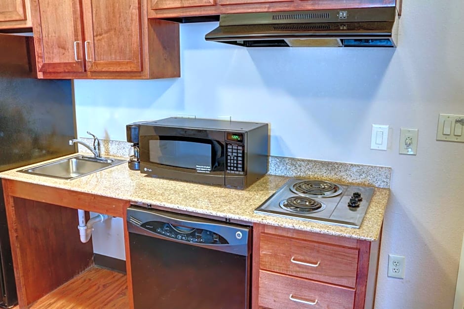 Candlewood Suites Texarkana, an IHG Hotel