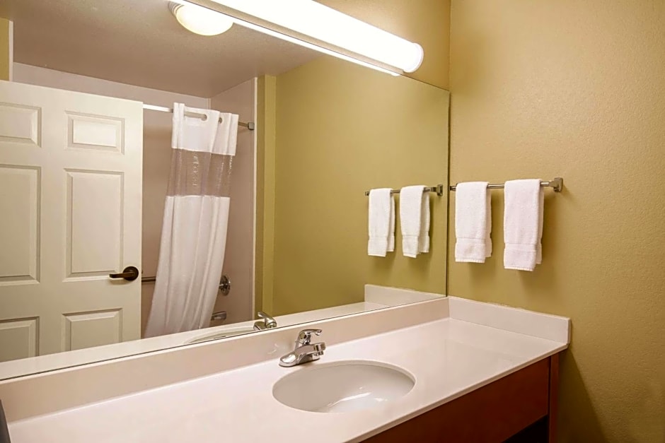 La Quinta by Wyndham Bentonville