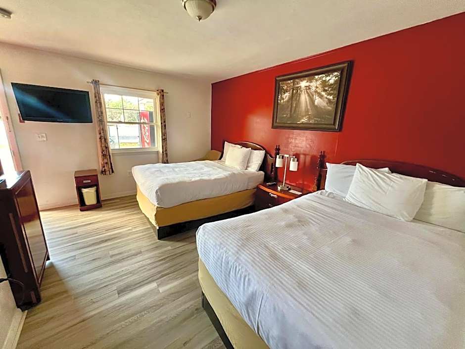 Saco River Motor Lodge & Suites