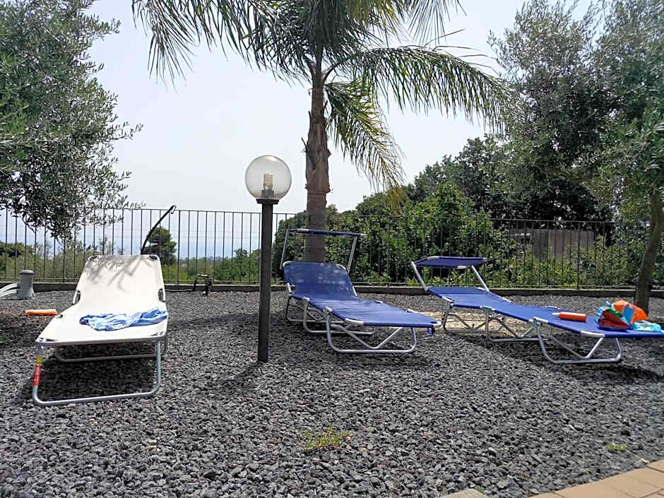 Villa Feluchia Tra Il Mare E Il Vulcano