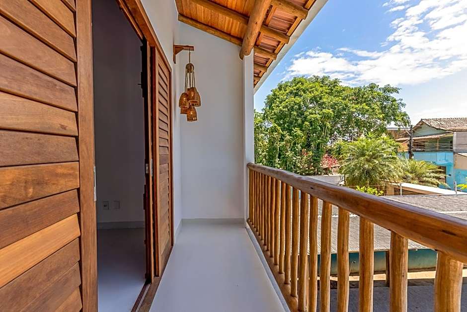 Casa Espaçosa com Piscina e Sauna Privativa! 6 Suítes!