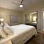 Mesquite Retreat 2 Bd Condo by Cool Properties LLC